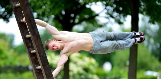 Progressione dell’allenamento nel calisthenics allenamento calisthenics