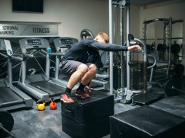 esecuzione del box jump